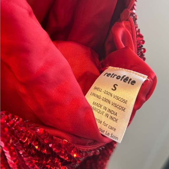 RETROFETE RED SPARKLE ONE SHOULDER DRESS - Picture 7 of 10